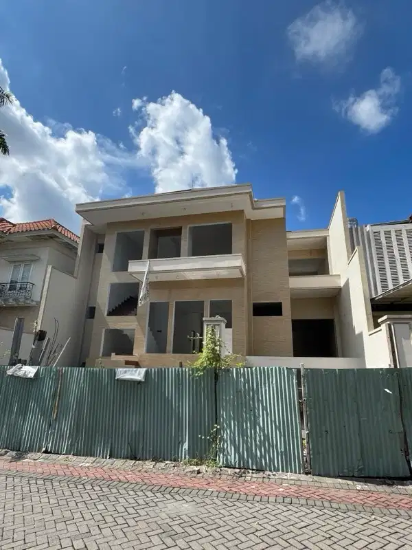 Rumah Puri Widya Utama dekat International School luas 14x21meter