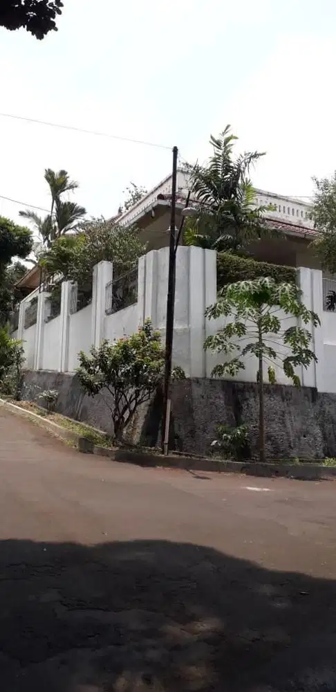 UPDATE TURUN HARGA DIJUAL RUMAH  RUMAH DI JL. JEPARA  MEGA CINERE DE