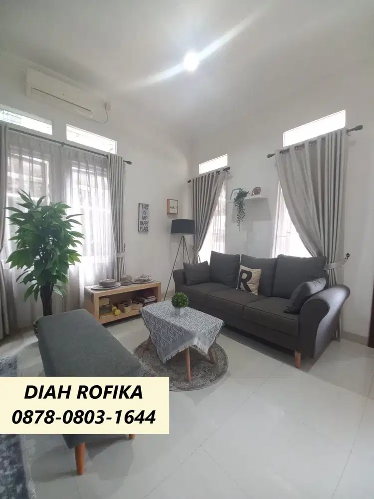 Rumah Modern Minimalis 5 kamar di Puri Town House Bintaro SC-10181