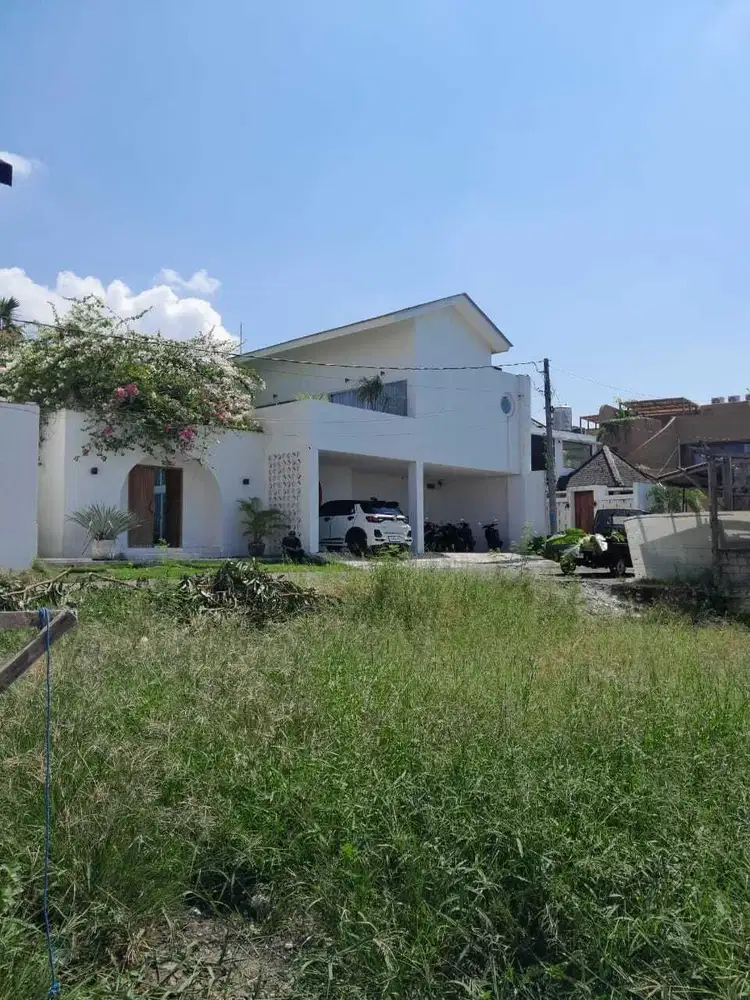 TANAH SEWA, PANTAI BERAWA, CANGGU