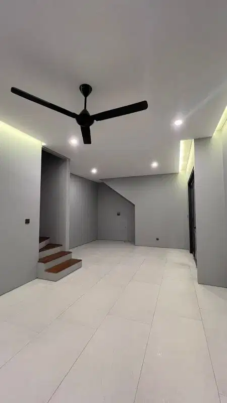 DIJUAL RUMAH BARU SIAP HUNI DI PONDOK INDAH JAKARTA SELATAN