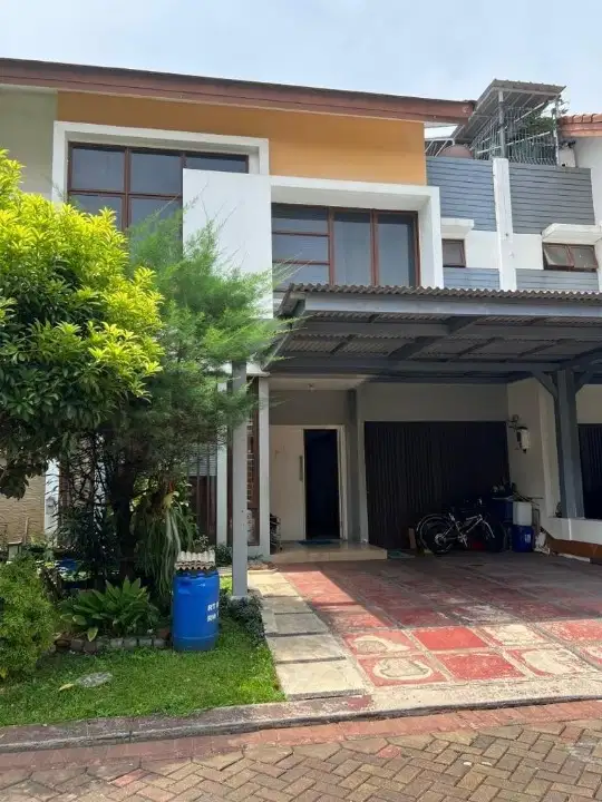 Turun Harga!! rumah dalam Cluster Lantana di JGC, Jakarta Timur