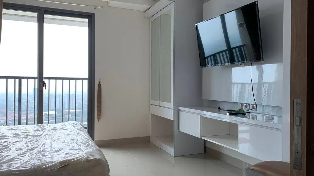 Hot Sale  Apartment Embarcadero Bintaro 1 BR  Full Furnished City View