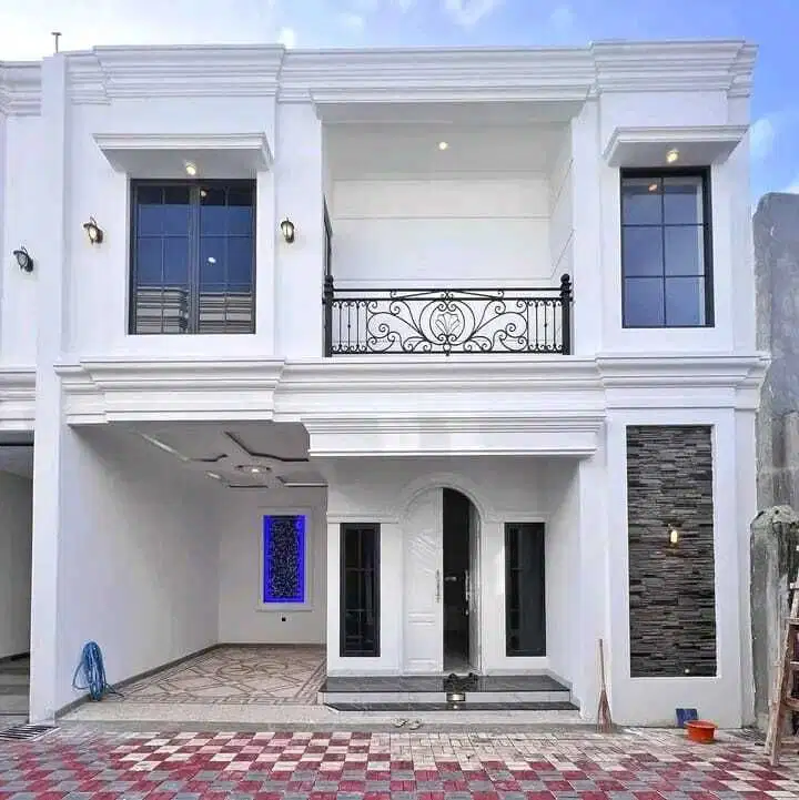 Rumah baru dalam Cluster dekat ragunan di jagakarsa jaksel