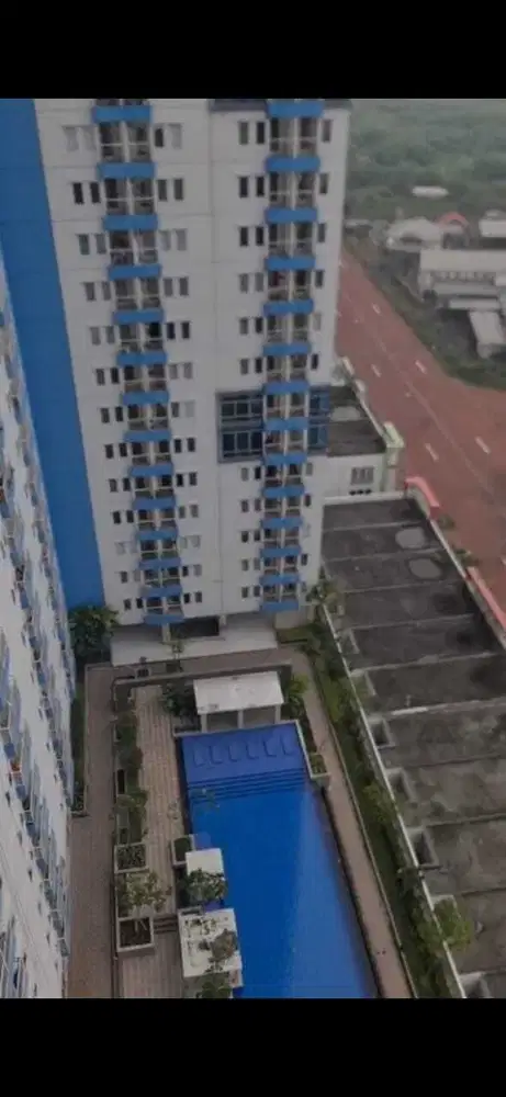 Disewakan murah apartemen puncak CBD
