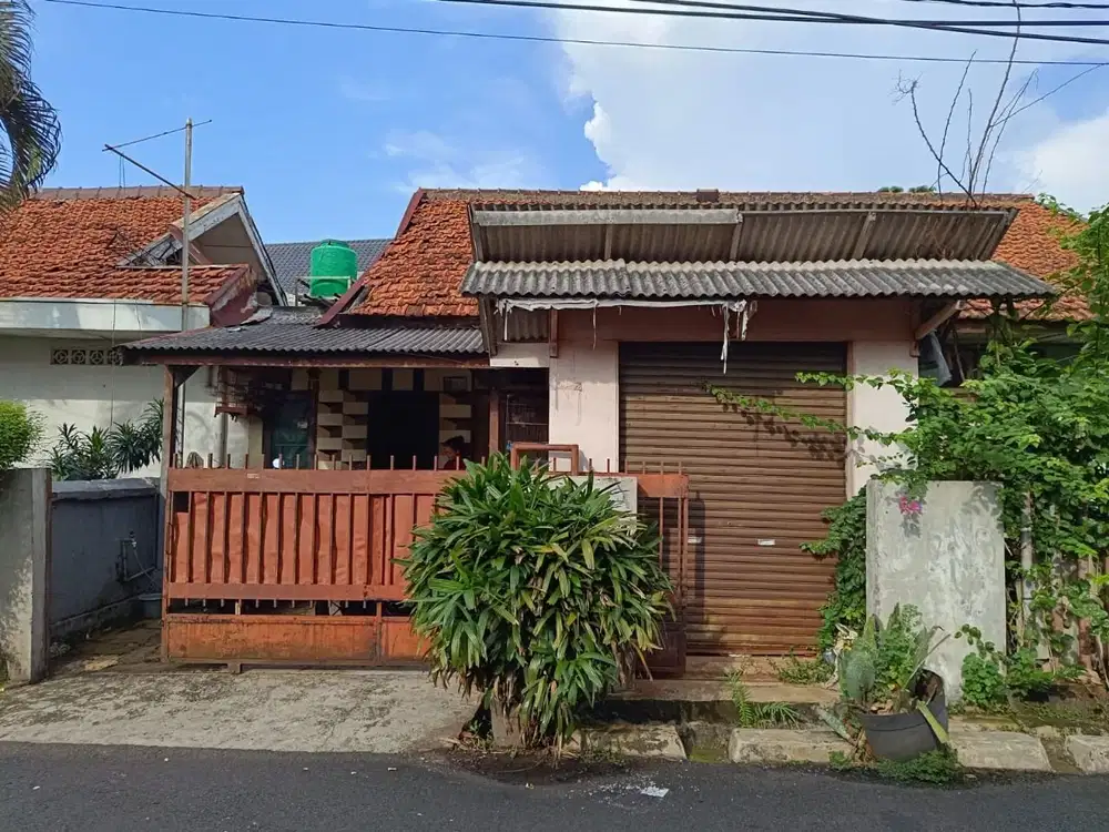 Dijual Rumah Hitung Tanah dekat Mesjid di Cidodol Jak Sel