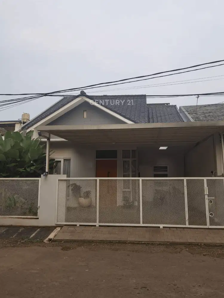 Rumah Luas 180 Dekat Binplaz Di Sektor 3A  Ut16910