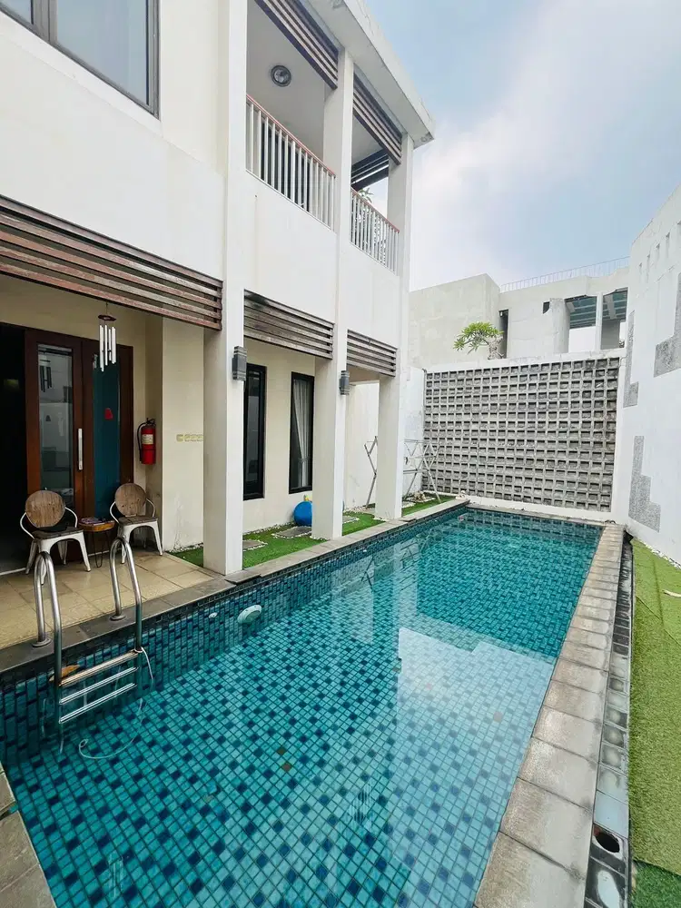 MURAH BANGET RUMAH MEWAH KEBAYORAN VILLAGE BINTARO