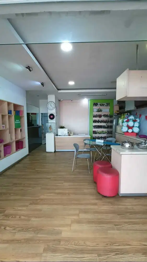 DIJUAL MINI BUILDING 4 LANTAI LOKASI STRATEGIS DI CIPINANG JAKARTA TIM