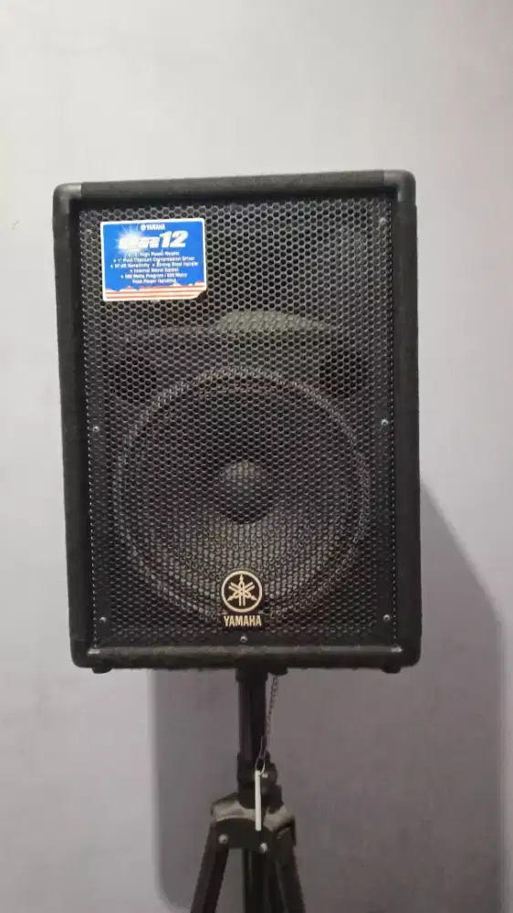 Dijual cepat Speaker dan Power Mixer Yamaha