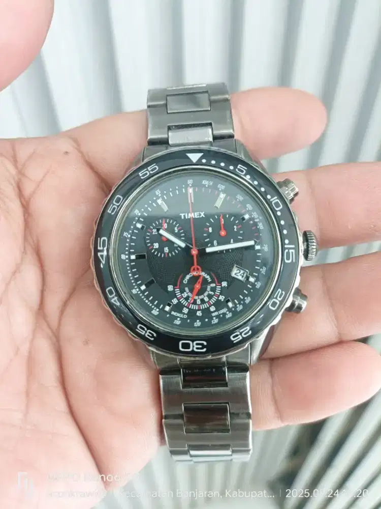 Jam tangan Timex