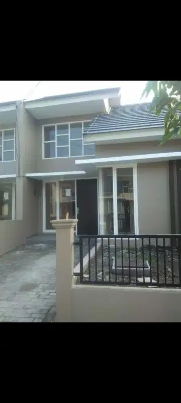 Rumah asri siap huni Golden Berry kondisi baru