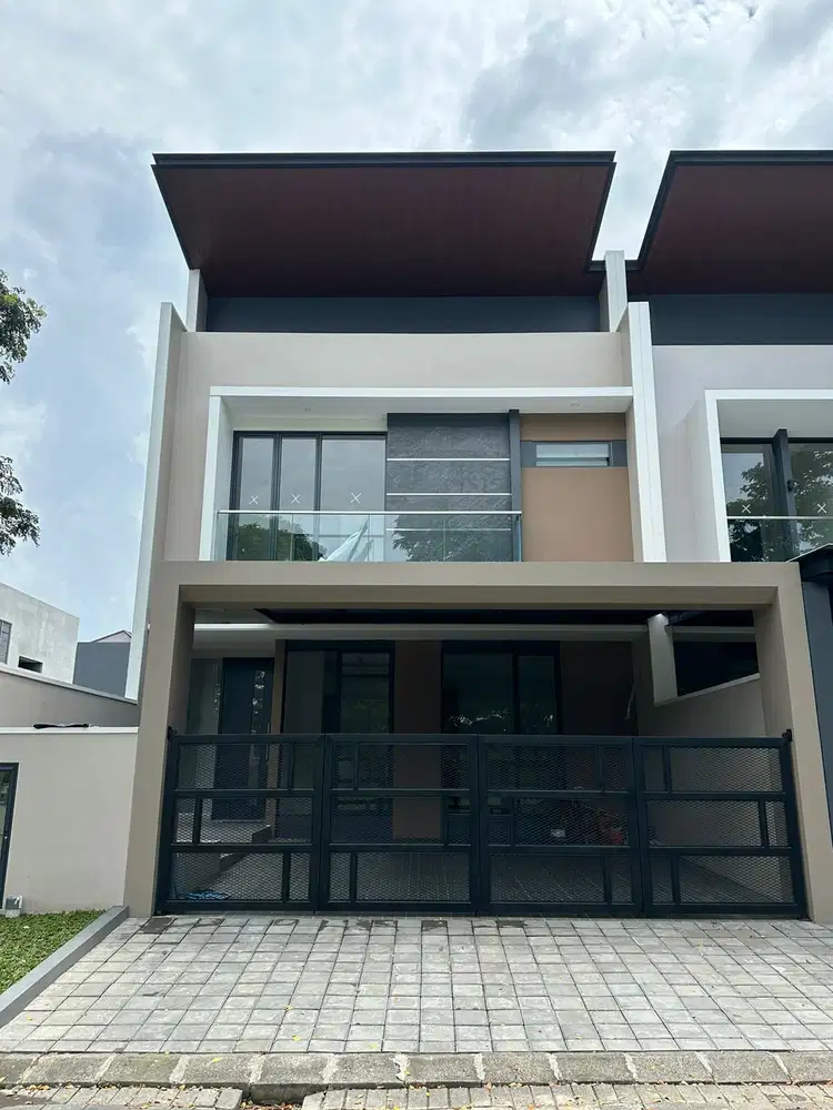 Rumah di Jual Graha Natura Blok D Kav. A, Surabaya