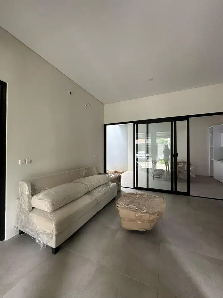 Rumah Cluster Myza Breezy House BSD CITY FULLFURNISH