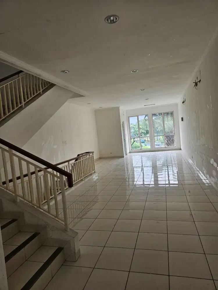 Dijual Ruko Darwin 3.5 lantai Gading Serpong