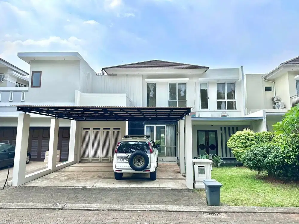 Rumah cakep layout plong di de park bsd