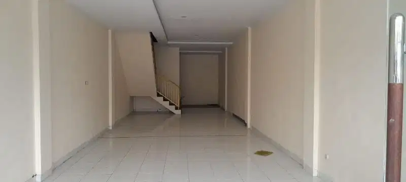 Disewakan Ruko Komersil di Kawasan Kemang Raya