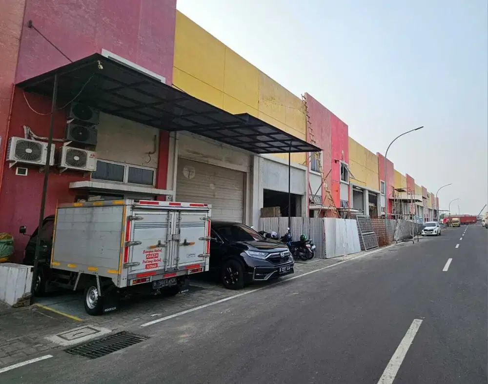Dijual Gudang di Bizpark Cakung Jakarta Timur