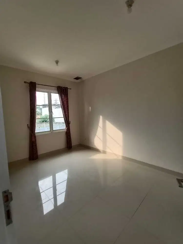 Rumah Cluster Michelia 6x15 Kosongan Gading Serpong Tangerang