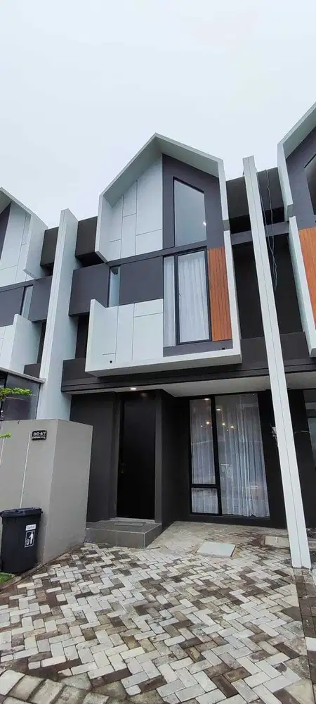 Rumah dekat ITS dan Hang Tuah Surabaya Timur