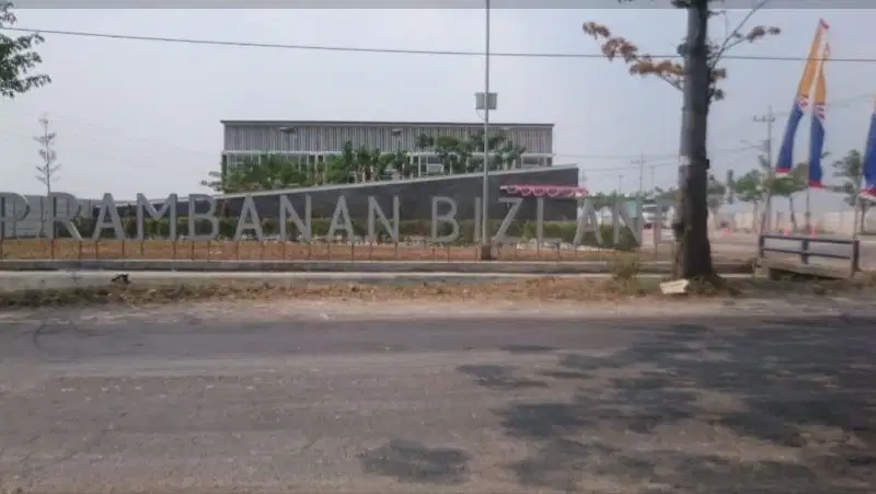 Jual : Gudang Prambanan Bizland Gresik