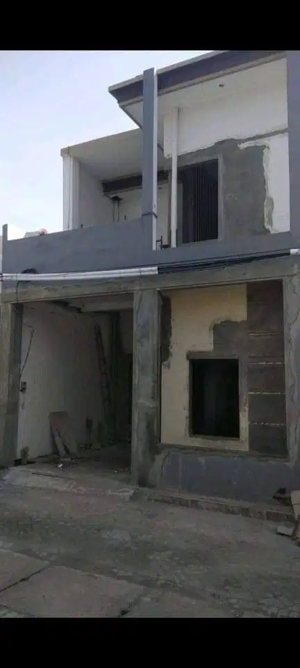 DIJUAL RUMAH GUNUNG ANYAR PERUM NEW SYANDANA SURABAYA RON.A131