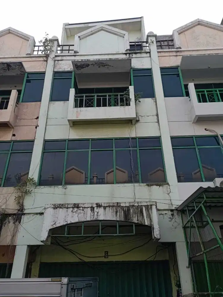 JUAL termurah Ruko PENGAMPON SQUARE area ekspedisi pusat dagang