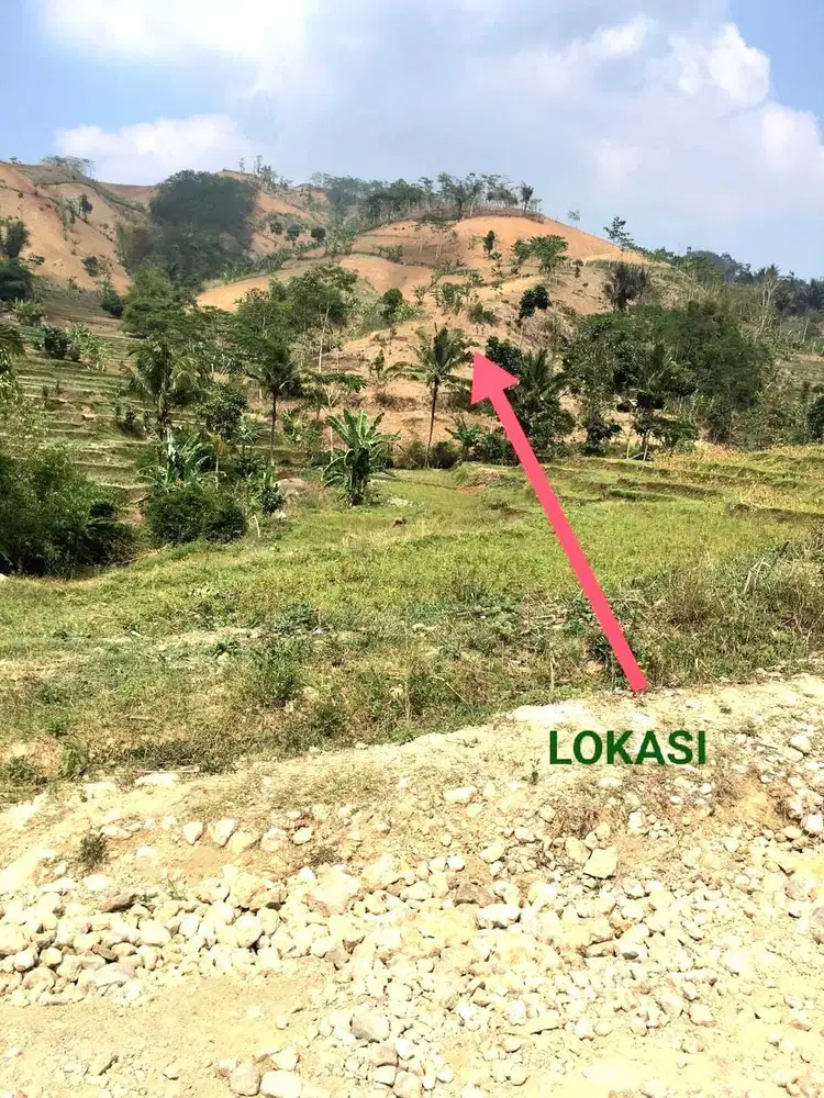 TANAH BELAKANG KOTA BARU PARAHYANGAN KEC CIPANGERAN