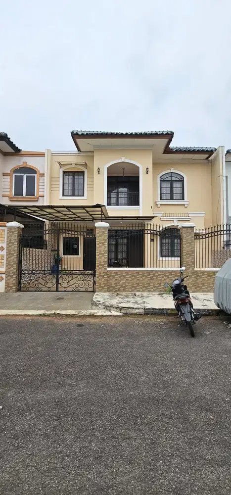 Dijual Rumah rapih siap huni di Modernland