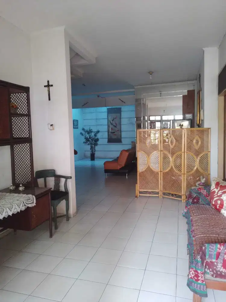 Rumah Depan Mall Kelapa Gading – Uk 9x17, Siap Huni, Jalan sdh tinggi