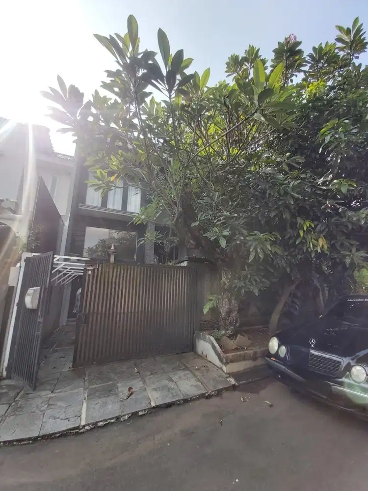 Dijual Cepat Rumah Semi Furnished Cluster Sapphire PHG- Gading Serpong