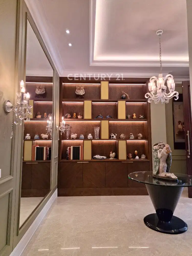 Modern Lux House Di Lokasi Premium Menteng