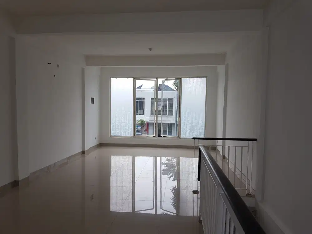 Disewakan Ruko San Antonio Pakuwon City, Dekat ITS, Merr, Mulyosari