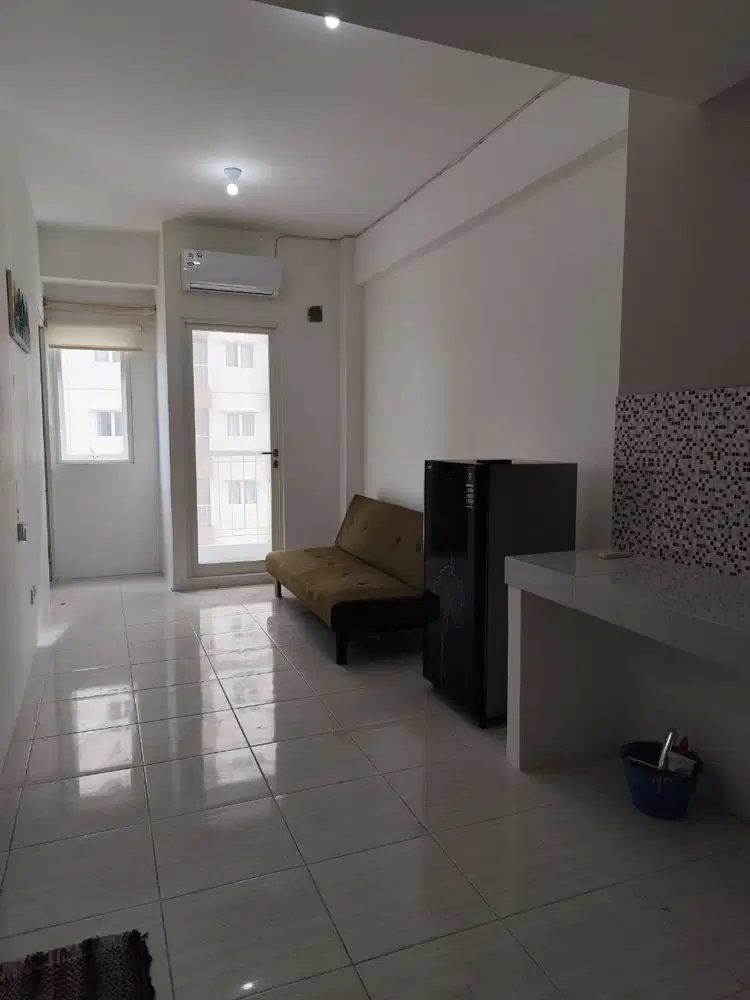 Disewakan Apartemen Puncak Dharmahusada Siap Huni, Dekat Pakuwon City