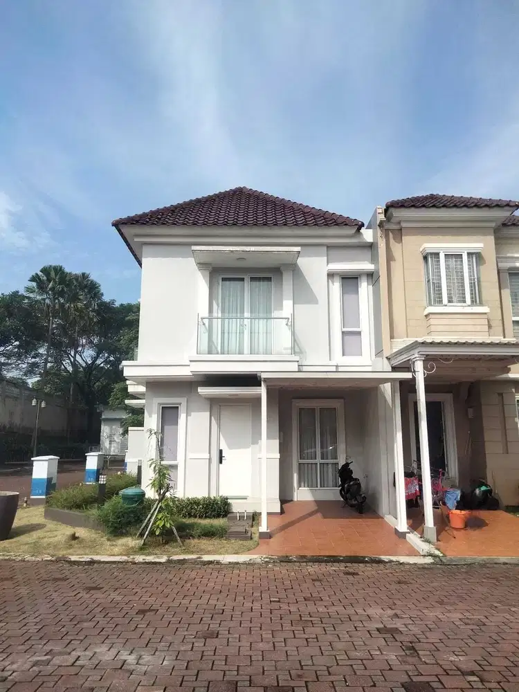 Rumah Cakep Hook elista village Gading Serpong