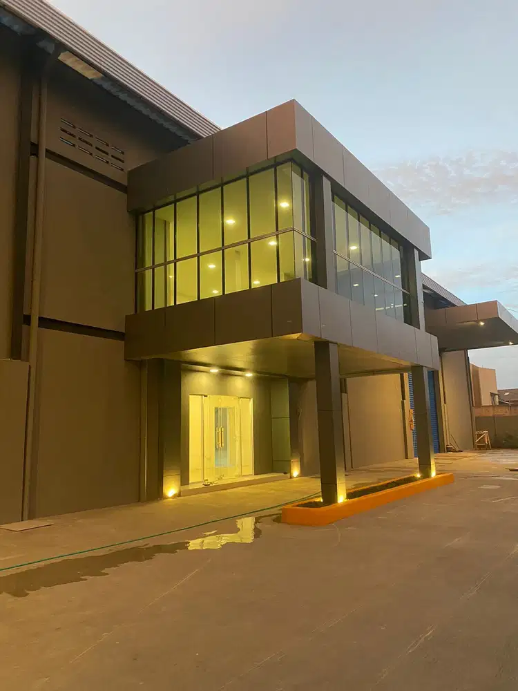 PERGUDANGAN MEKARJAYA SEPATAN ADA IZIN INDUSTRI