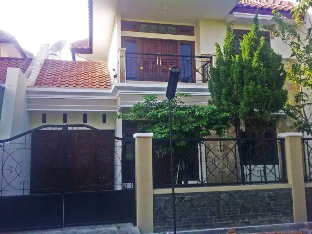 DIJUAL RUMAH KLAMPIS SEMALANG INDAH SUKOLILO SURABAYA RON.A414