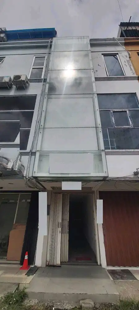 DIJUAL RUKO SURYA INTI PERMATA HR.MUHAMMAD SURABAYA RON.A2436