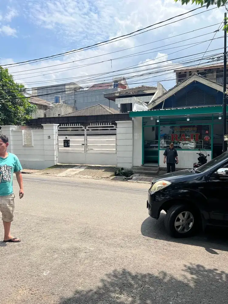 Rumah murah cocok utlk kost an di Tebet Jaksel