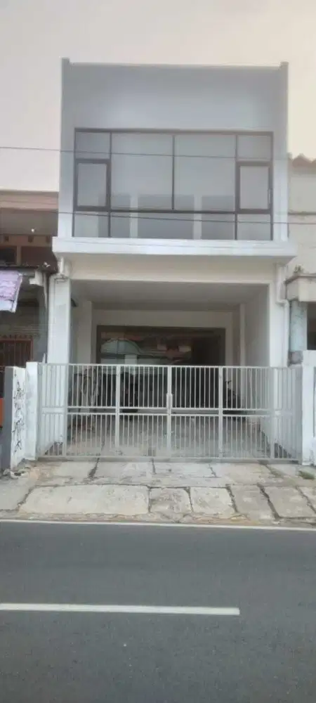 FOR SALE RUKO BARU SIAP PAKAI DI KEMANG JAKARTA SELATAN