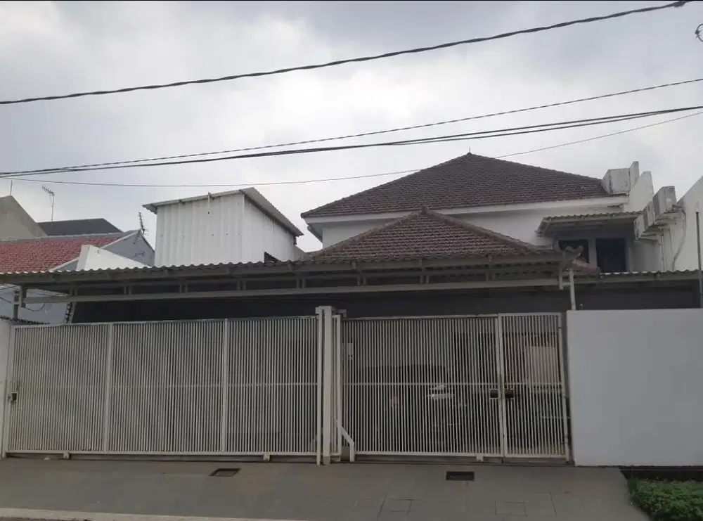 Rumah Manyar Tirtomoyo STRATEGIS FAVORITE