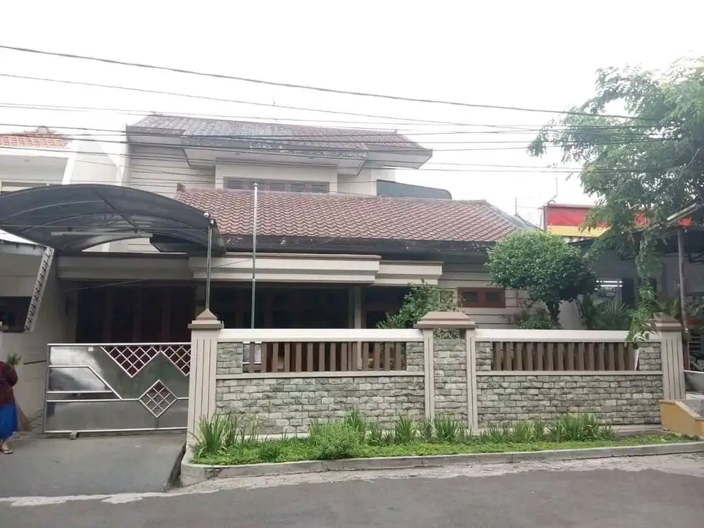 DIJUAL RUMAH MANYAR TIRTOYOSO SURABAYA RON.A112