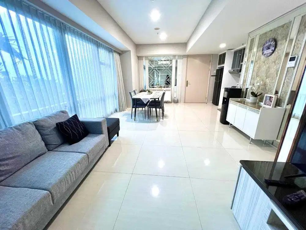 Sewa apartemen la riz pakuwon mall 3br siap huni full furnish