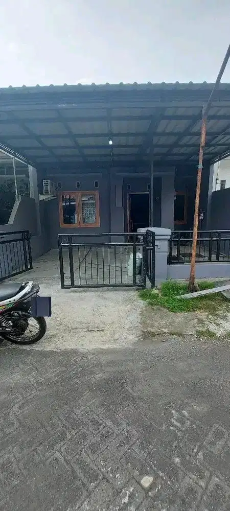 DIJUAL RUMAH MEDOKAN ASRI UTARA RUNGKUT SURABAYA RON.A2540