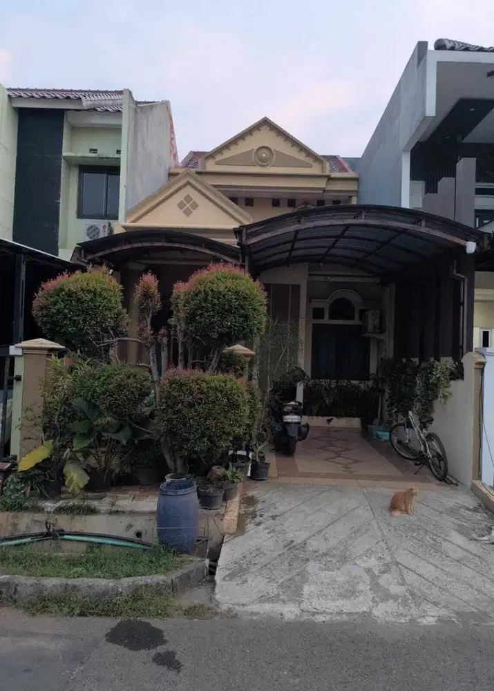 Super Urgent Rumah di Palem Semi SHM Kelapa Dua Tangerang