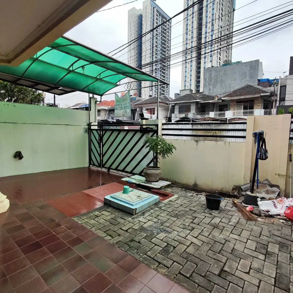 Rumah Taman Ratu Cocok Untuk Kantor jakarta Barat