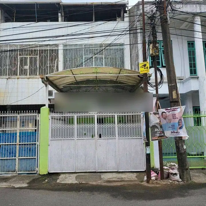 Ruko 2,5 Lantai Legendaris Di Pusat Bisnis Veteran Selatan