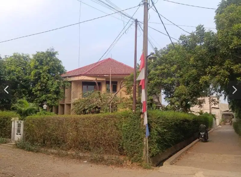 Rumah Mewah Konsep Villa sejuk dan nyaman di pondok karya. pondok aren