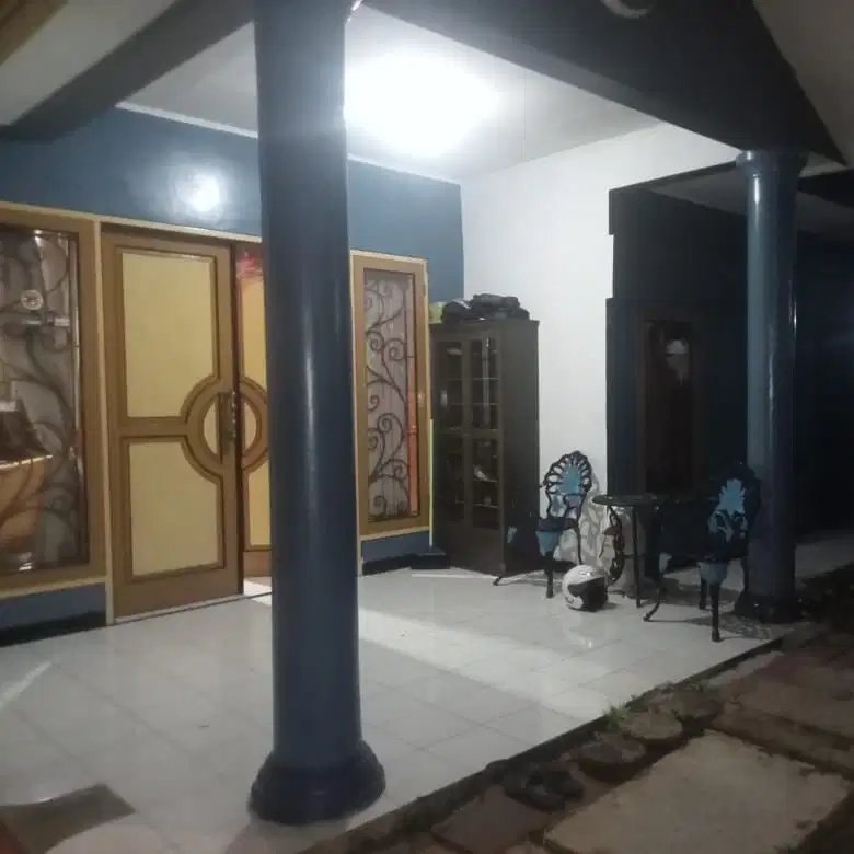 Rumah murah hitung tanah cocok utk kos an di tg duren Jakbar
