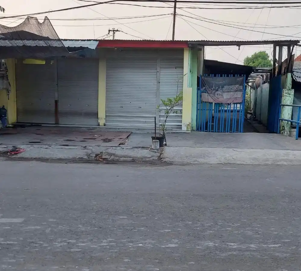 Rumah Kost Prospek Banget Dekat Kampus ITS, Surabaya